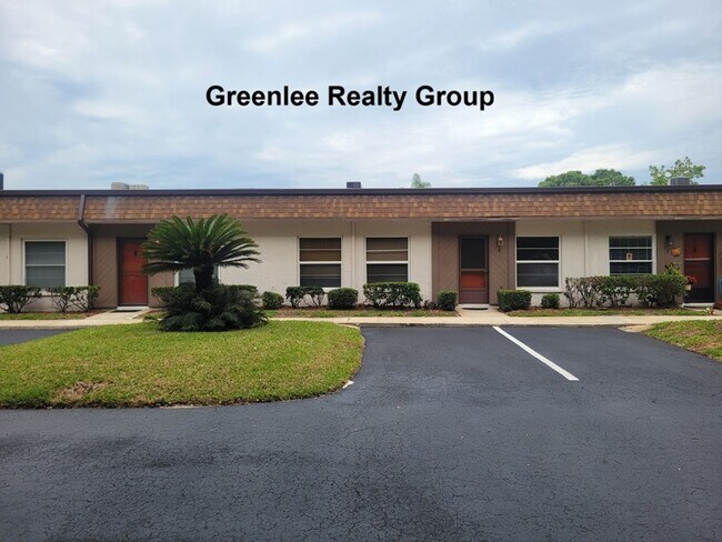 Building Photo - 6141 Chesham Dr