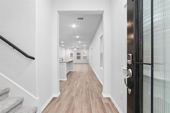 Foto del edificio - 23343 Wise Walk Dr