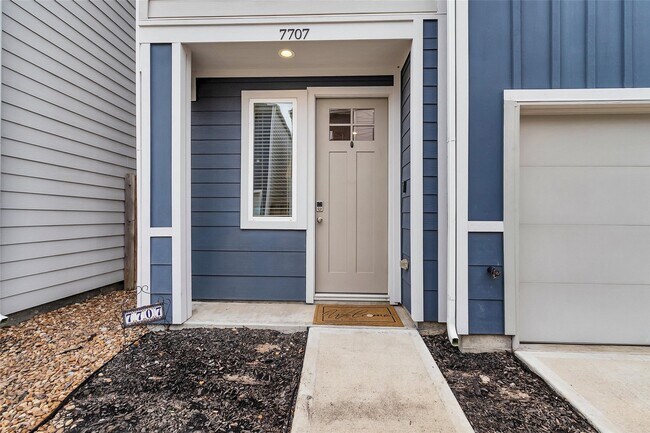 Building Photo - 7707 Nasser Ln