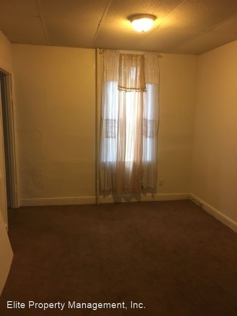 Building Photo - 3 br, 1 bath House - 468 Salem Ave., Unit A