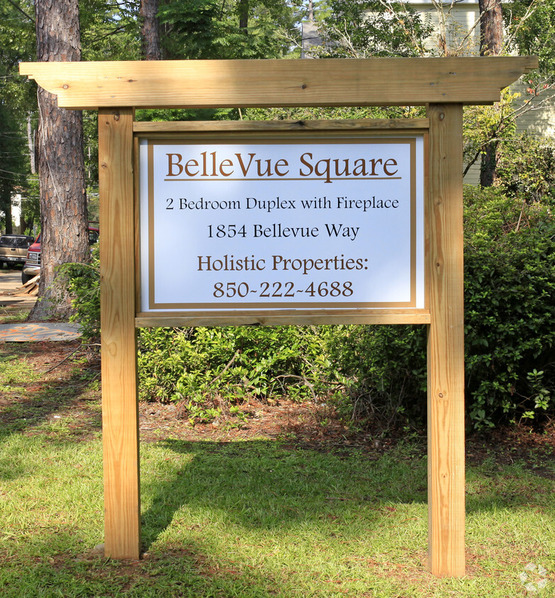 1854 Bellevue Way - Bella Vista