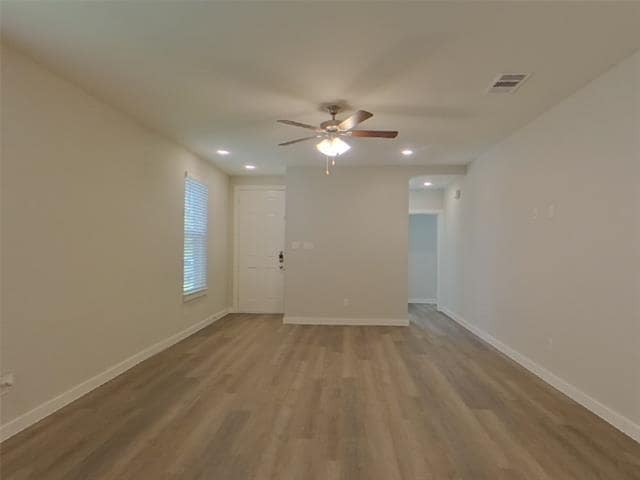 Foto del edificio - 8017 Brookhaven Dr