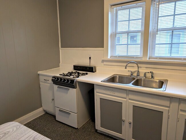 Foto del edificio - 5486 Broadway