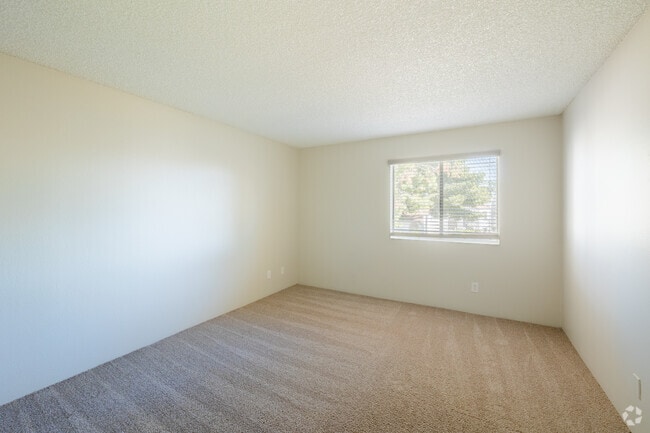 1BR 1BA - 751SF - Bedroom - Avia McCormick Ranch