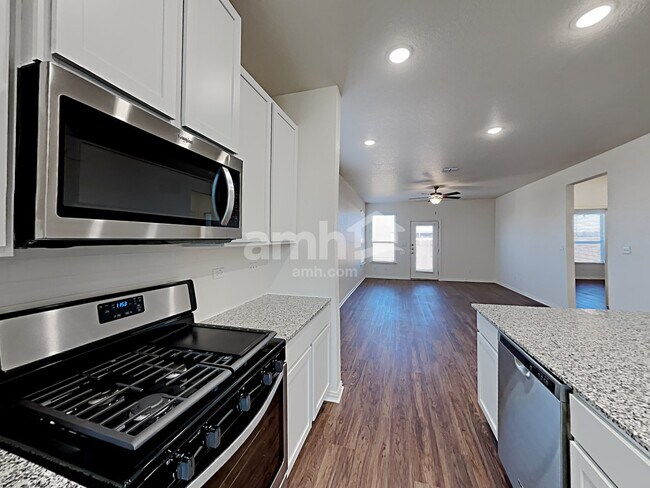 Foto del edificio - 211 Pebble Creek Run