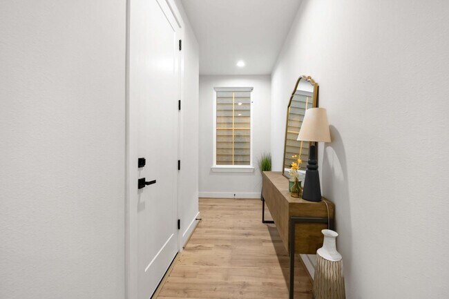 Photo - 6117 Campo Vista Dr House