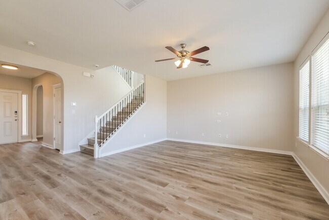 Foto del edificio - 603 Irvin Dr