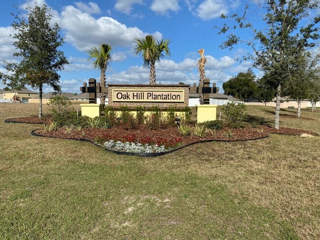 Building Photo - Oak Hill Plantation - 4/2/2  Won't Last Long!