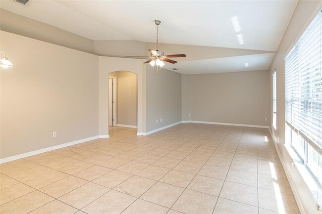 Building Photo - 10213 Cody Ln