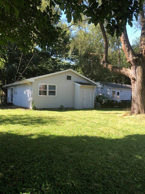 Building Photo - 2308 Lantern Hill Dr