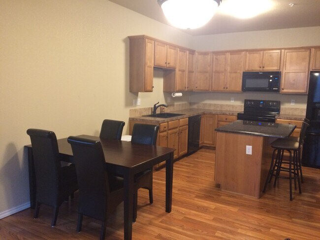 Foto del edificio - 6603 W 3rd St