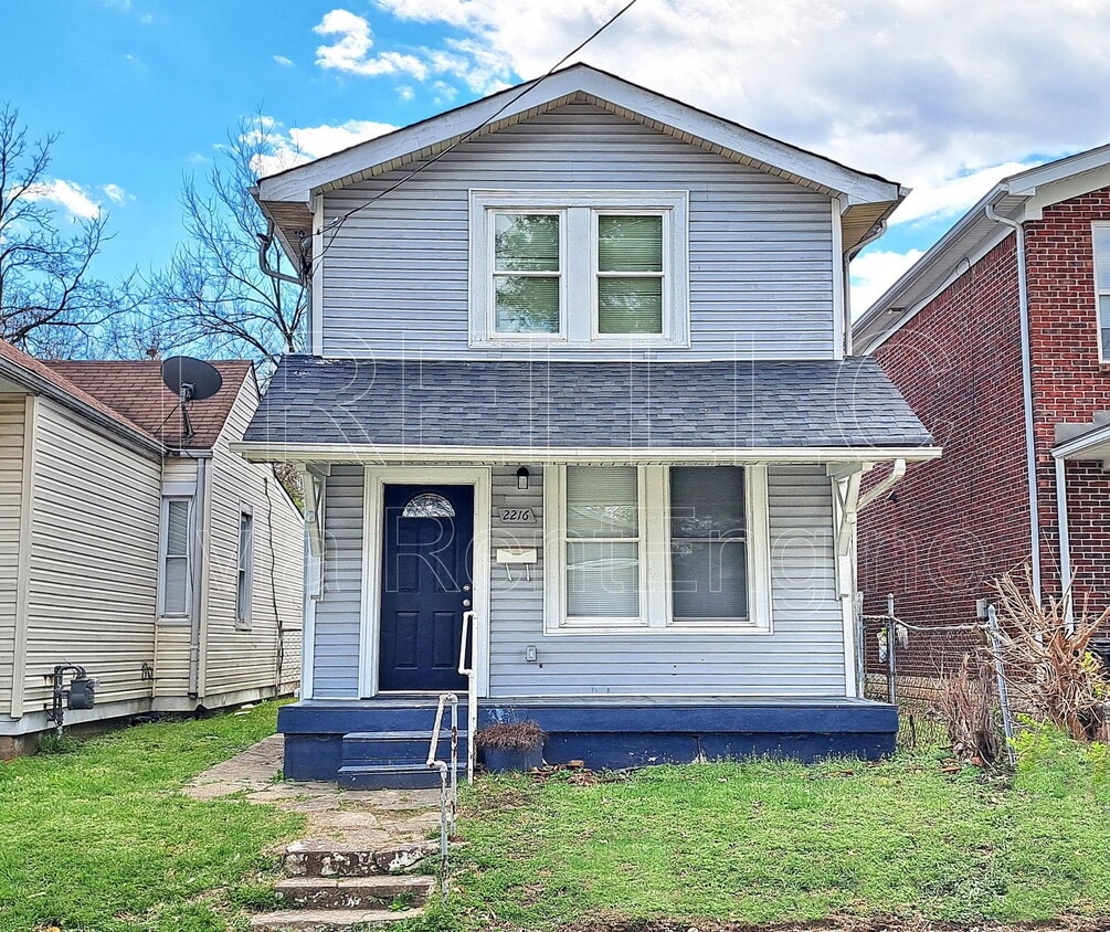Photo - 2216 W Ormsby Ave