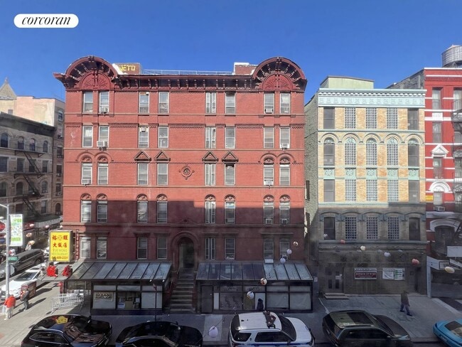 Building Photo - 50 Bayard St