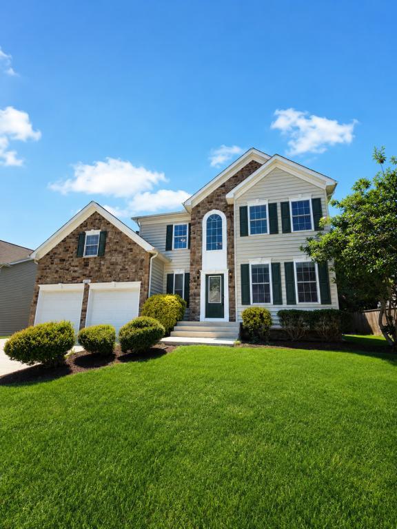Building Photo - 20563 Carmarthen Dr
