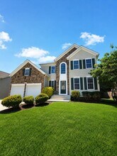 Building Photo - 20563 Carmarthen Dr