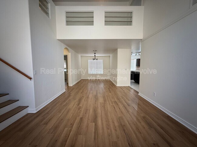 Foto del edificio - 16838 S 20th Pl