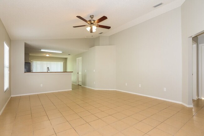 Foto del edificio - 8710 Morrison Oaks Ct