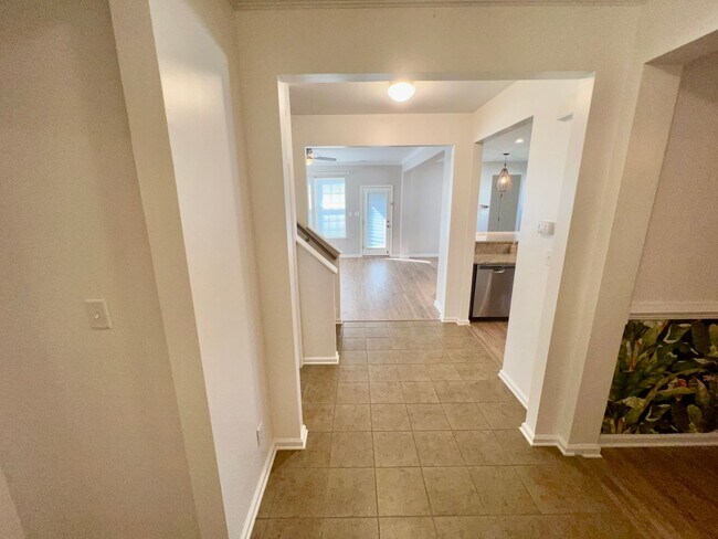 Building Photo - 3328 Hickory Neck Blvd