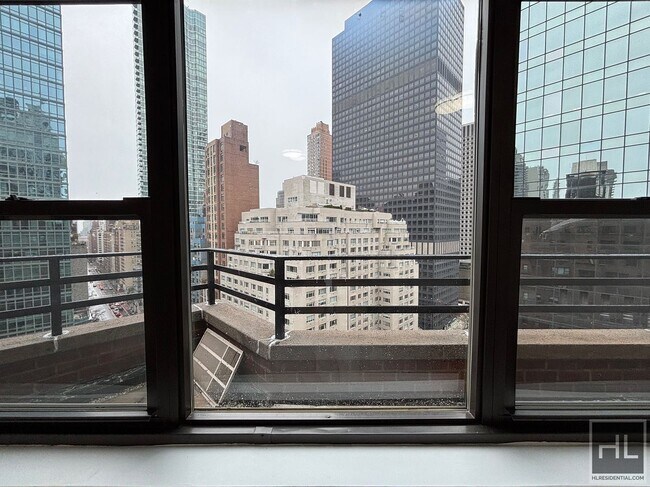 Foto del edificio - EAST 57 STREET
