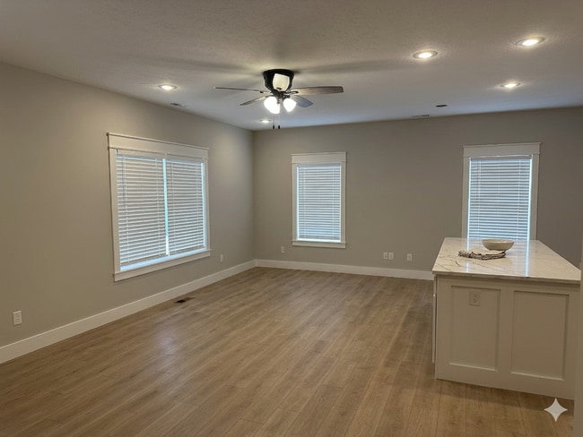 Building Photo - *August 2027* - Brand New Build 5 Bed, 5 Bath Brick Townhome! Amazing Location!