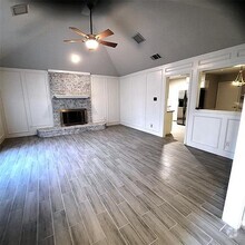 Building Photo - 905 Timber Valley Cir