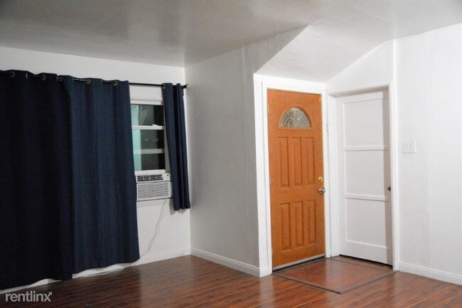 Building Photo - 183 rd St