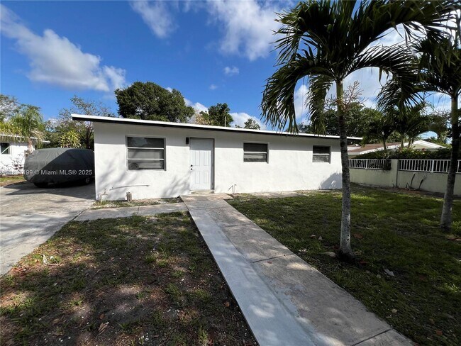 Foto del edificio - 1615 NW 16th St