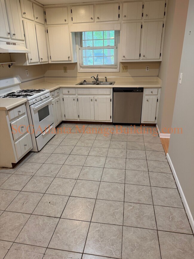 Building Photo - 9363 Haley Ct