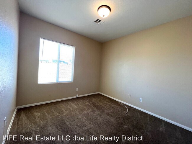 Building Photo - 4 br, 2.5 bath House - 4520 Prada Place