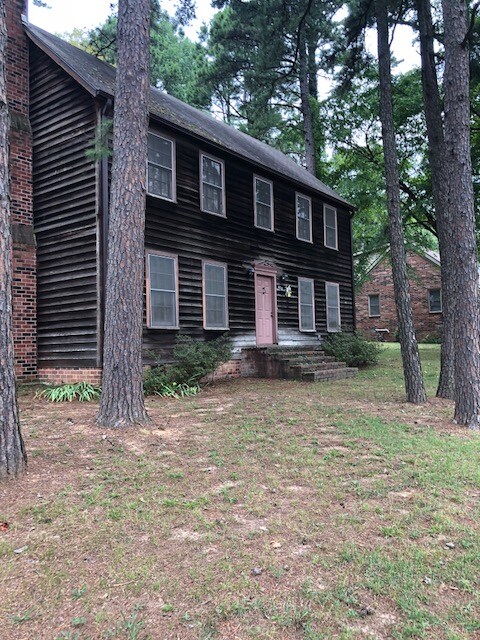 Building Photo - 410 Bluff View Dr