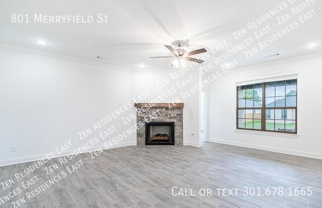Building Photo - 801 Merryfield St