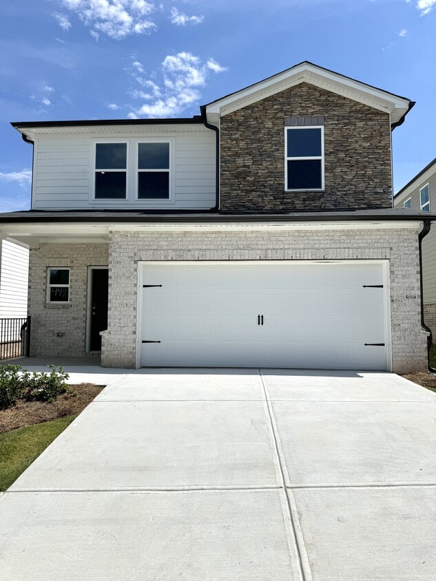 Photo - 2113 Baron Mnr Dr (Lawrenceville, GA)