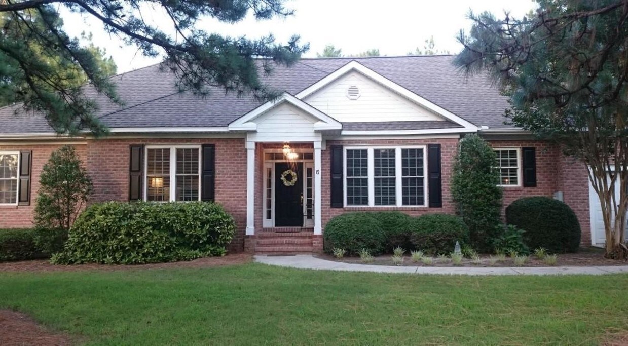 6 Nashua Ct, Pinehurst, NC 28374 House Rental in Pinehurst, NC