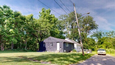 Building Photo - 154-156 Gordon Pl