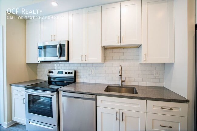 Building Photo - 2 Bed Point Breeze Apartment