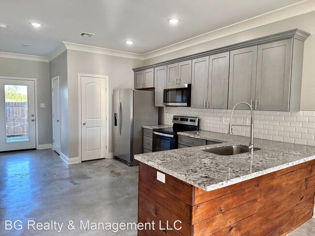 Building Photo - 3 br, 2 bath House - 309 Colorado Rd.