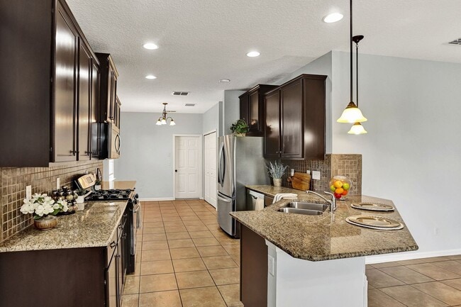 Photo - 157 Heron Landing Rd House