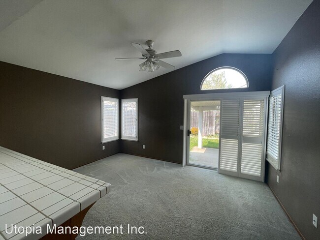 Building Photo - 3 br, 2 bath House - 6423 Shasta Creek Way
