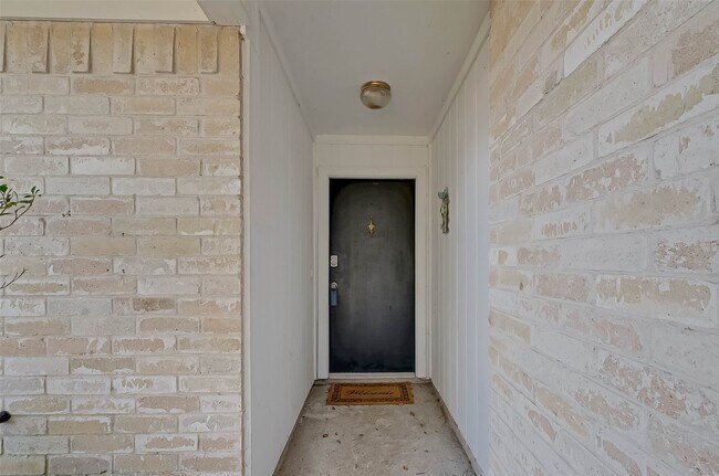 Foto del edificio - 1003 Shadow Mountain Dr