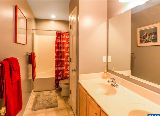 Building Photo - 378 Bayberry Way