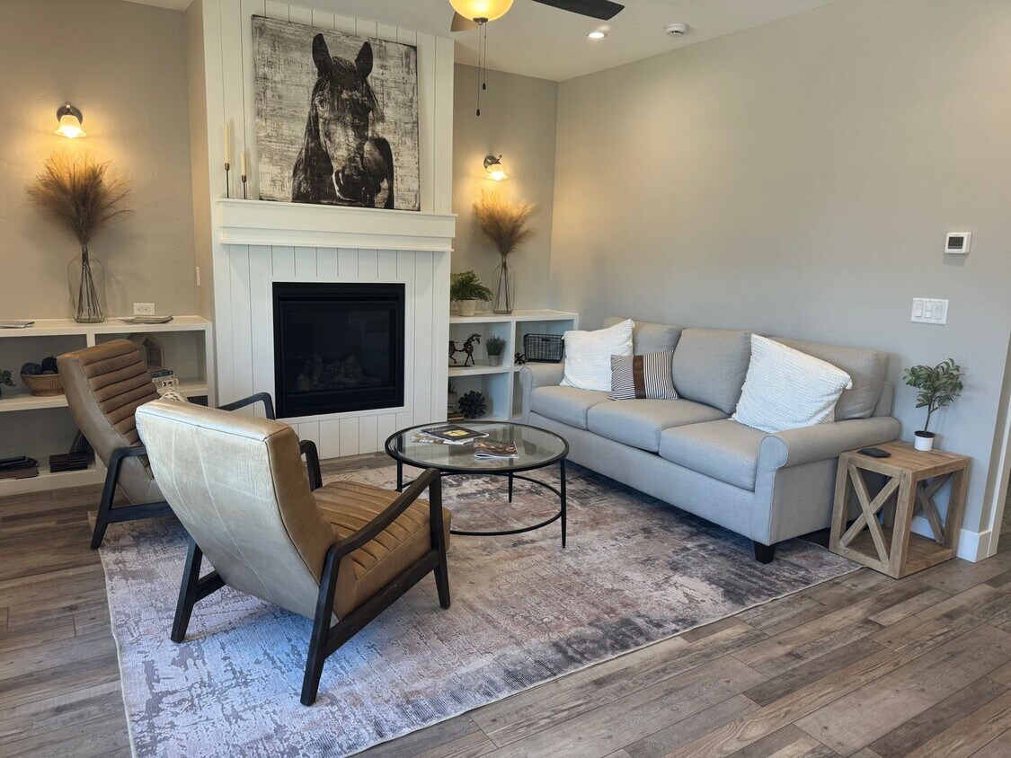 Foto principal - 12561 W Goldcrest St
