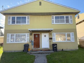Building Photo - 1217 McCarty Ave