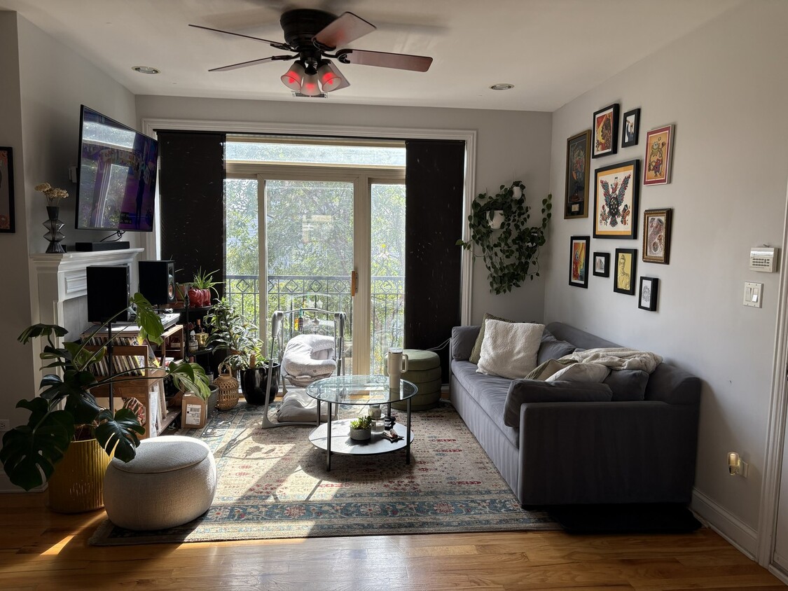 Primary Photo - 1902 N Spaulding Ave