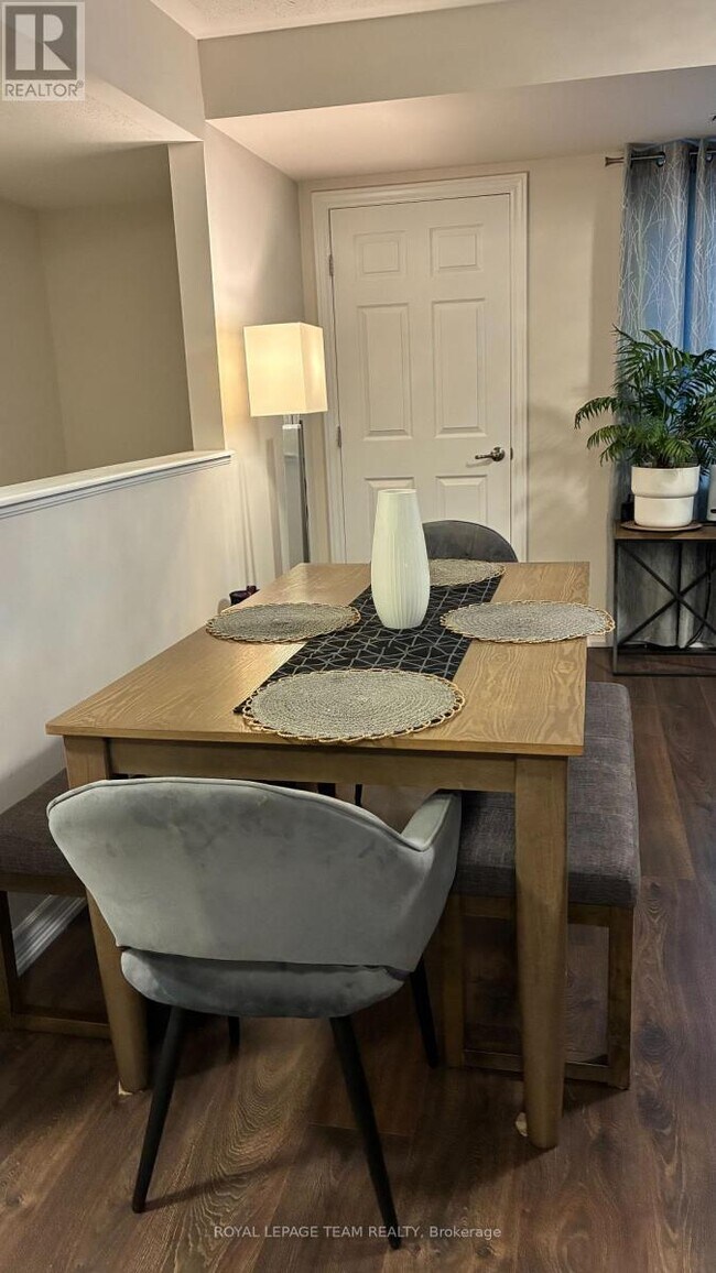 Photo du bâtiment - 267 Zenith Private