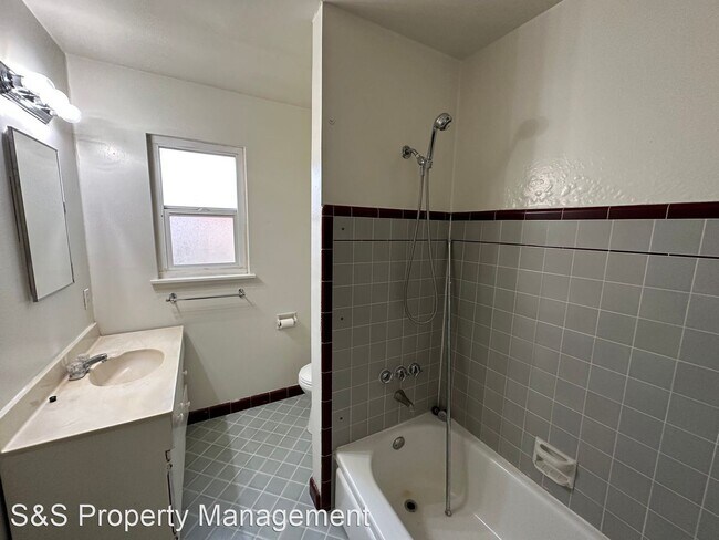 Building Photo - 2 br, 1 bath House - 1601 19th Street - 001