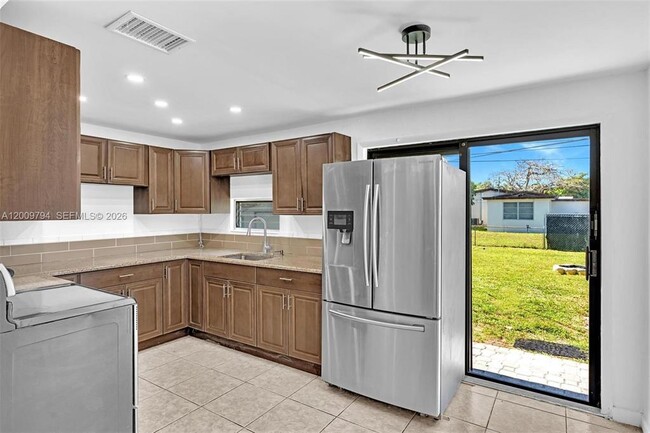 Photo - 4156 SW 49th Ct, Unit #0, Dania Beach, Florida 33314 House