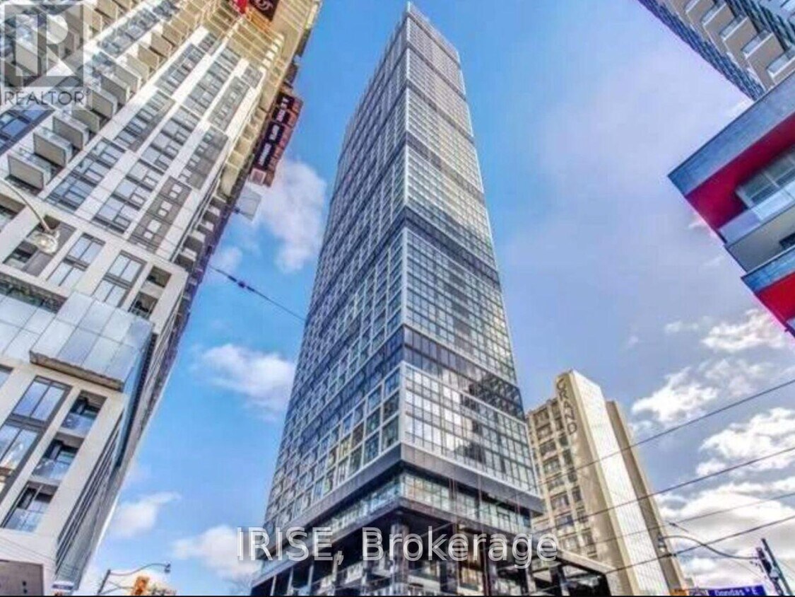 Primary Photo - 181 Dundas St E