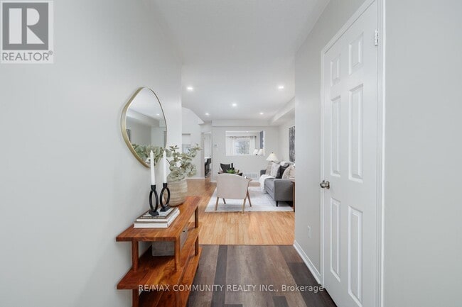 Building Photo - 23 Beadle Dr