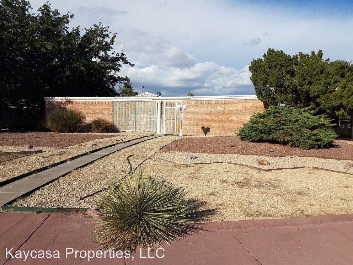 Primary Photo - 3 br, 3 bath House - 2908 Karen Dr - House