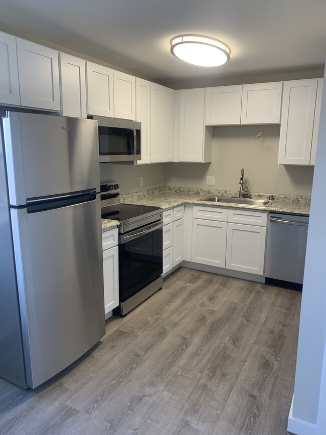 Foto del edificio - 4th Street Apartments